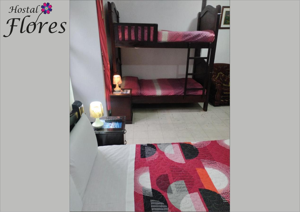 Hostal Flores Кито Екстериор снимка