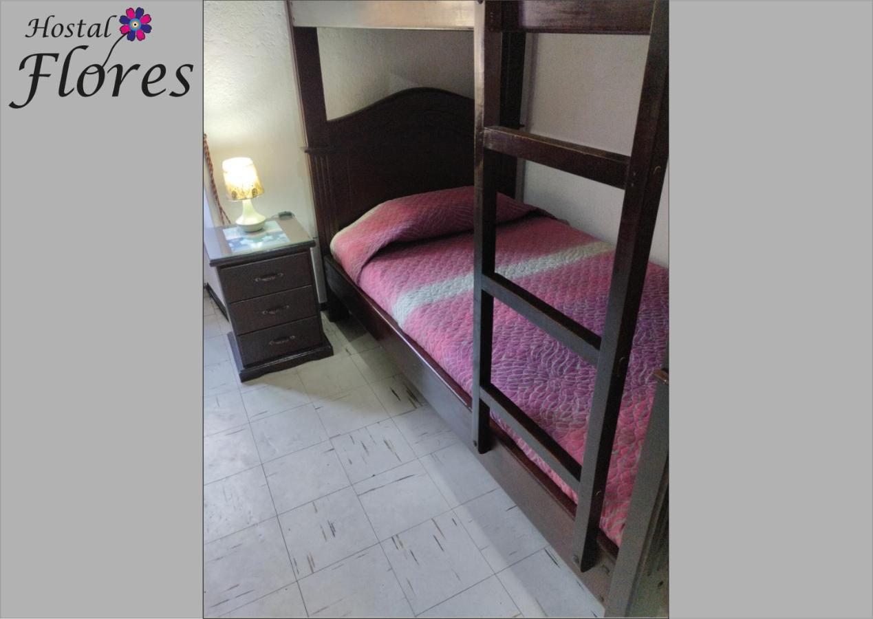 Hostal Flores Кито Екстериор снимка