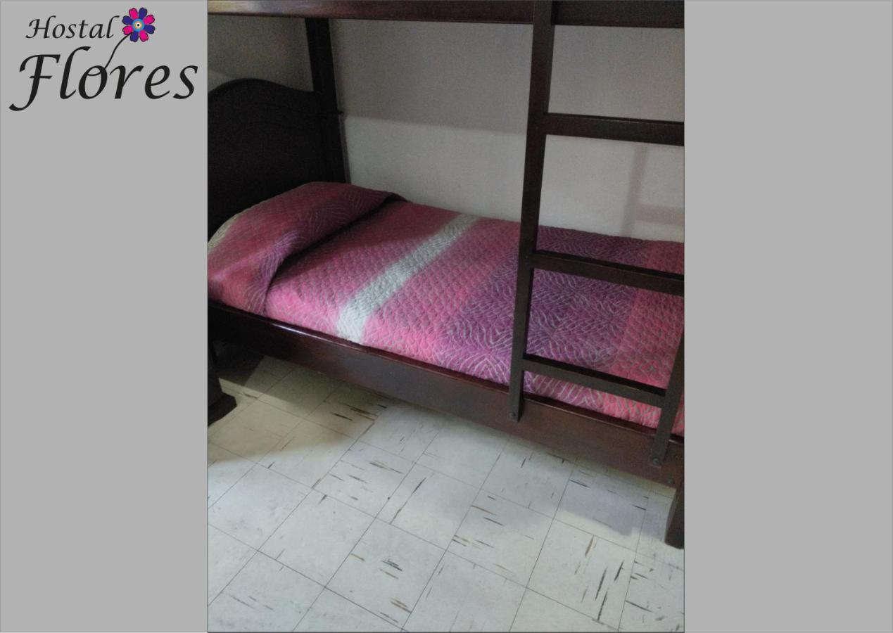 Hostal Flores Кито Екстериор снимка